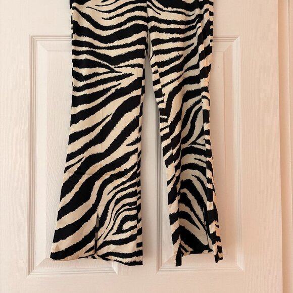 Sexy, Zebra Capri Pants | Y2K - Picture 2 of 4